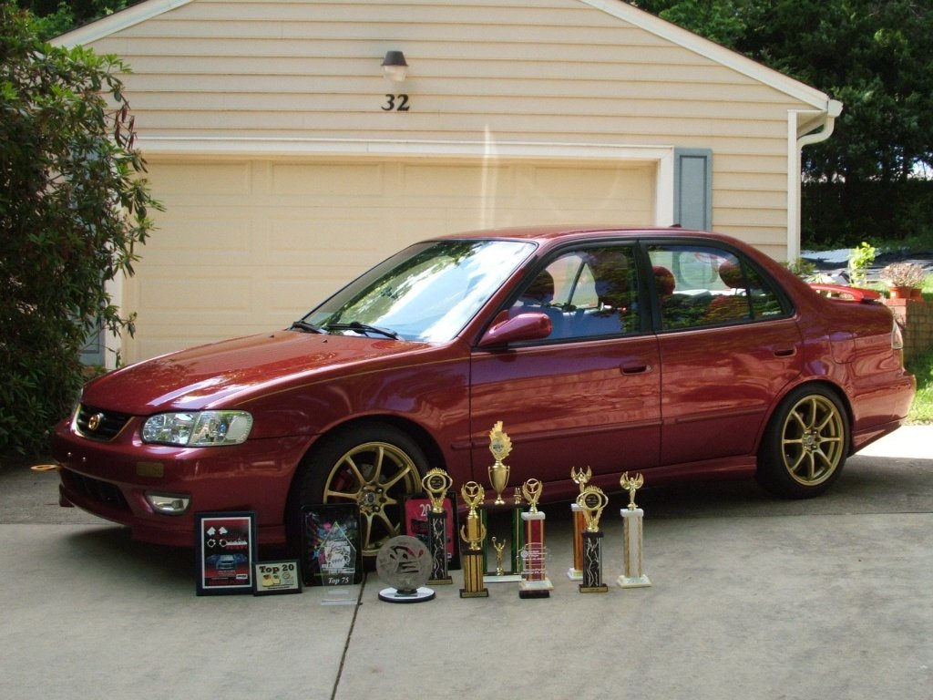 CorollaWithTrophies-1024.jpg